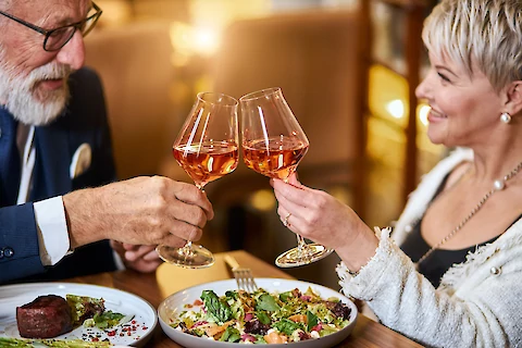 Save Money With These 6 Senior Discounts 