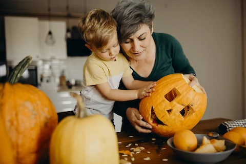4 Fun Ways Seniors Can Prepare Their Homes for Autumn