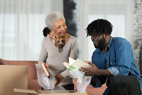 How To Make Moving Easier On Seniors (And Their Families) This Spring