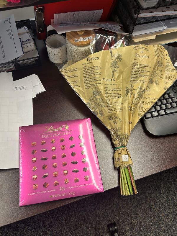 One of our clients dropped off flowers, chocolates, and a thank you card to the staff at Senior Helpers! Thank you for the support, Jean, we loved being there for you and your mom!