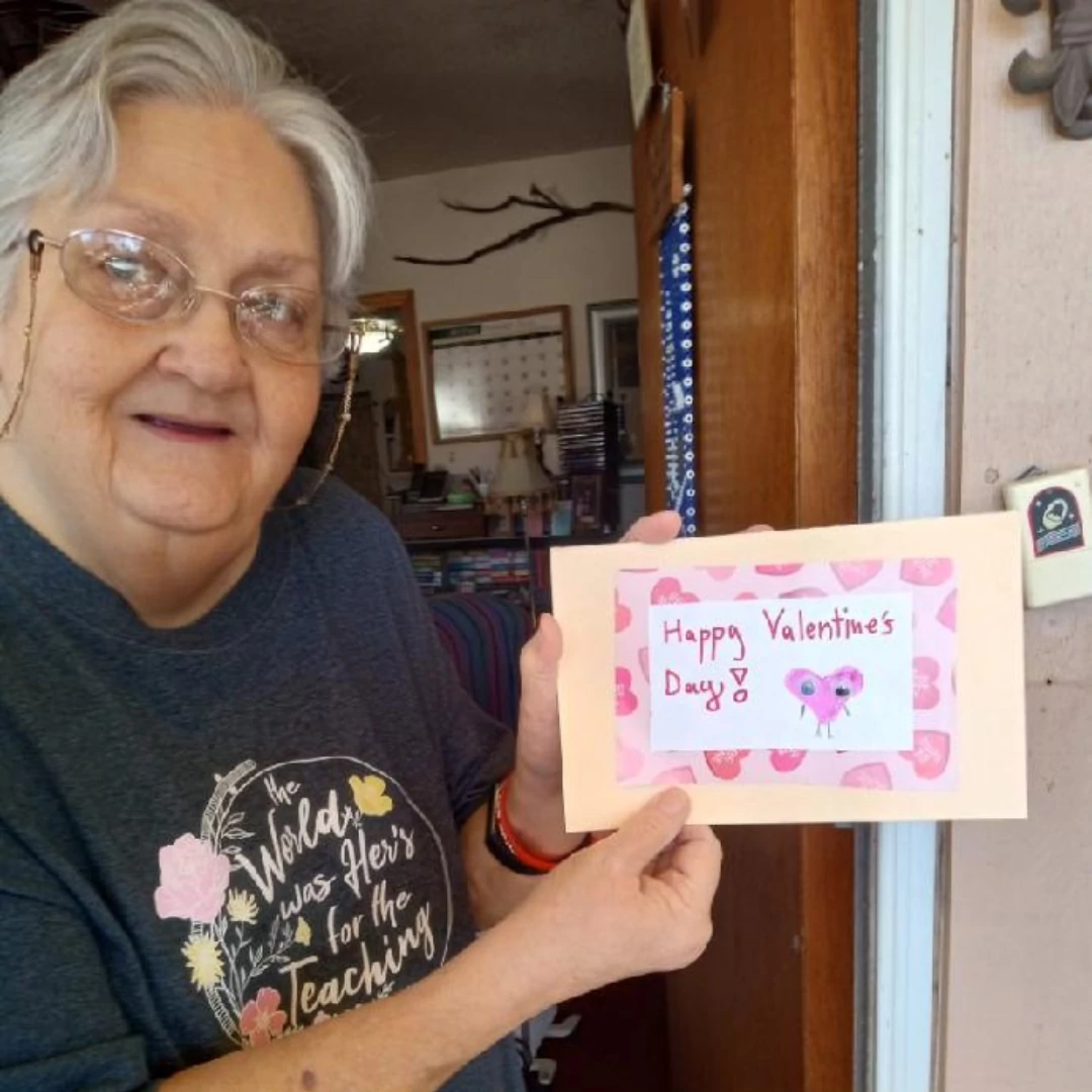 Spreading Valentine’s Day love, one card at a time! 💌💗