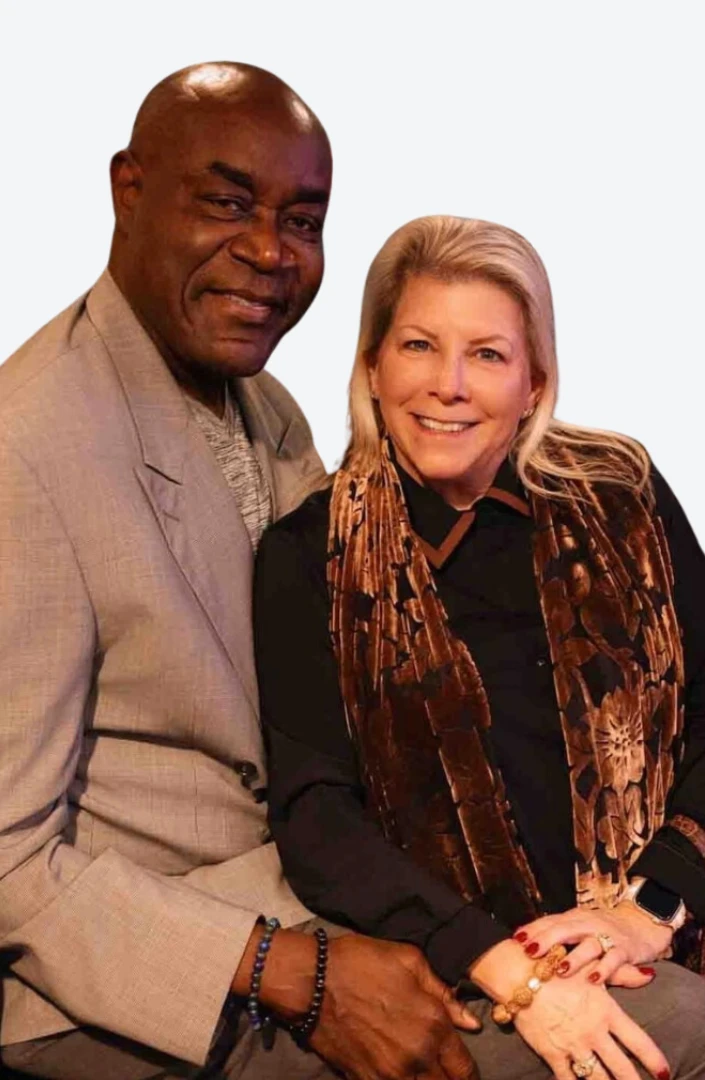 Meet Gayle and Dwight Davis