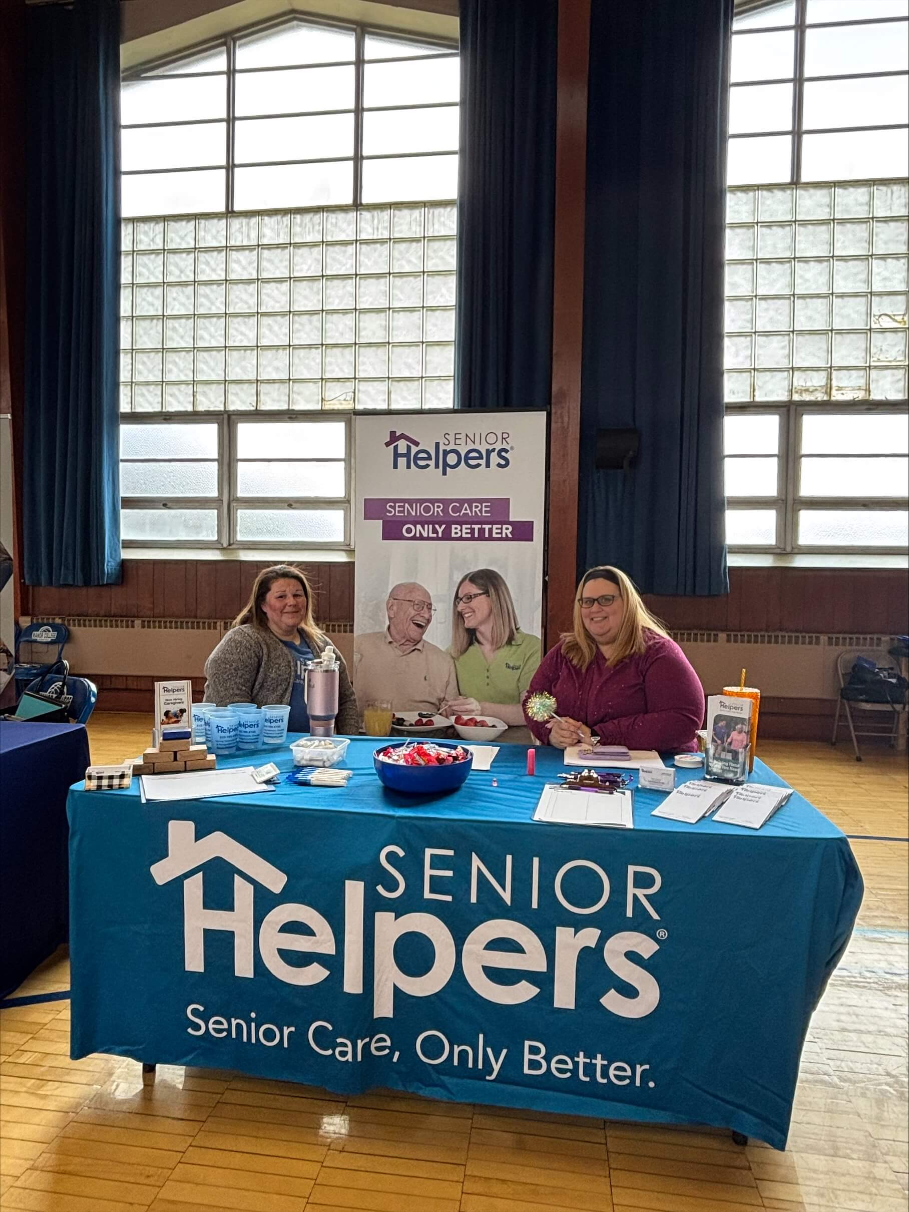 Exciting news! Senior Helpers attended Manor College’s Career Fair, connecting with students, and sharing opportunities in senior care. Stop by our booth to learn more about rewarding careers in caregiving!