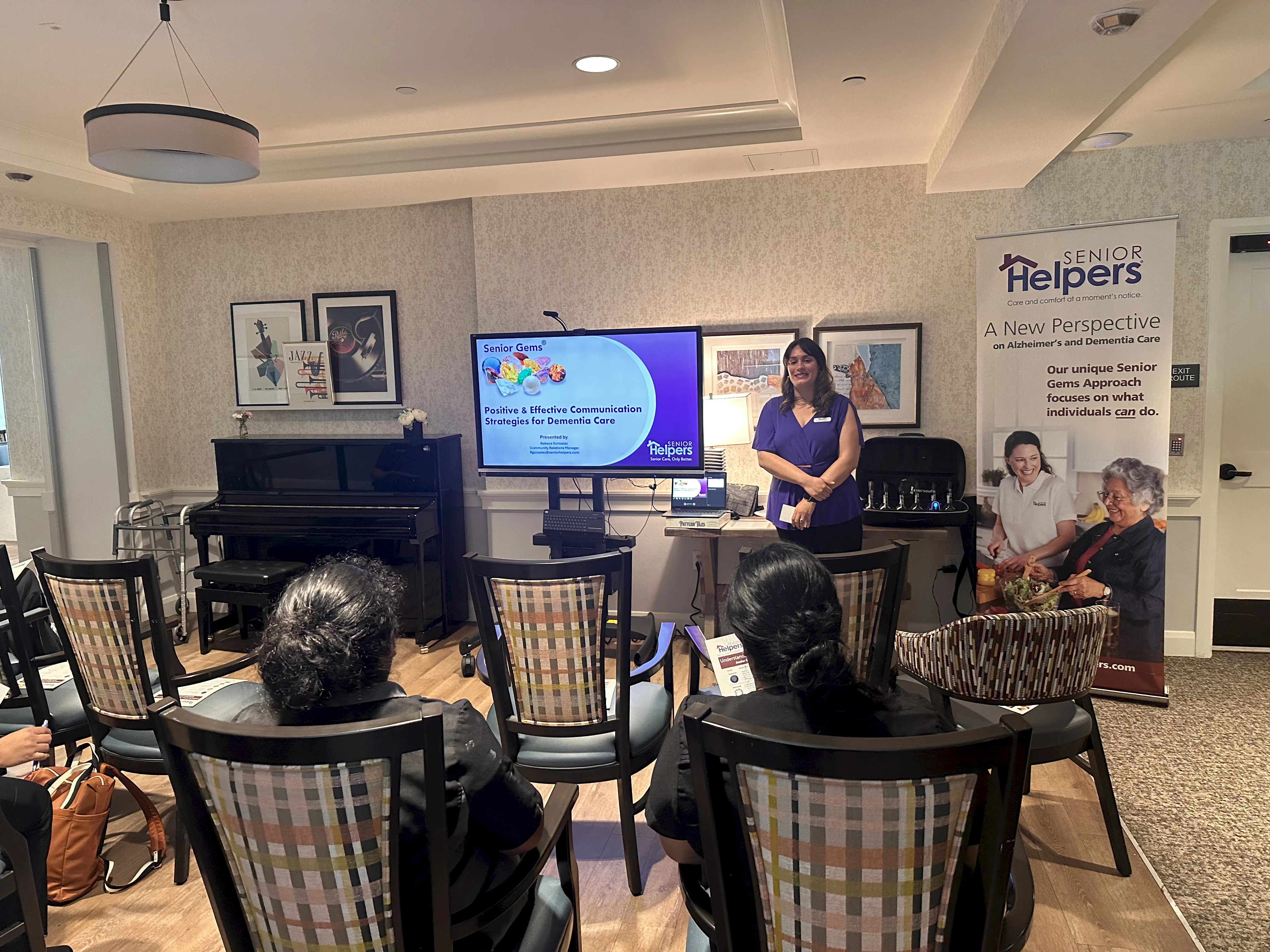 Our community relations manager, Becky, had the pleasure of doing an in-service for the staff at Oakmont Redwood City in their memory care unit, about Positive and Effective Communication Strategies for Dementia Care. The staff was interactive, and Becky was able to share useful tips and strategies when caring for residents with moderate to advanced dementia.